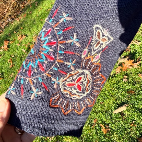 Paparazzi by BIZ Dark Blue Cardigan with Colorful Embroidery - Picture 6 of 12